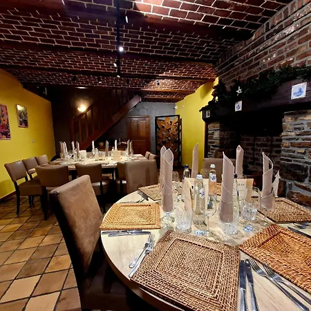 מלון Hotel-restaurant La Cremaillere יאלהיי